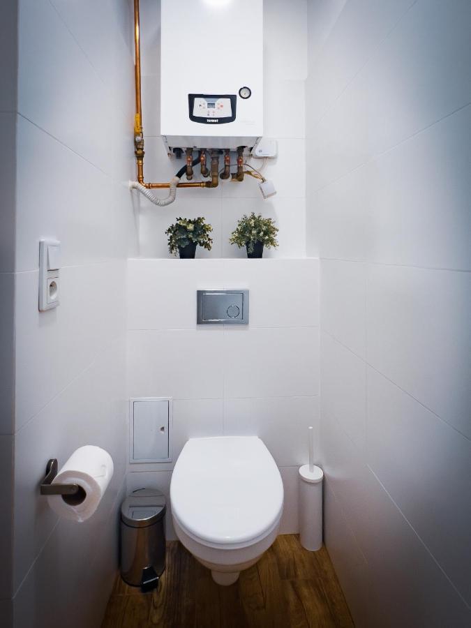 Nalu Black&White Apartment No 8 كاتوفيتسه المظهر الخارجي الصورة