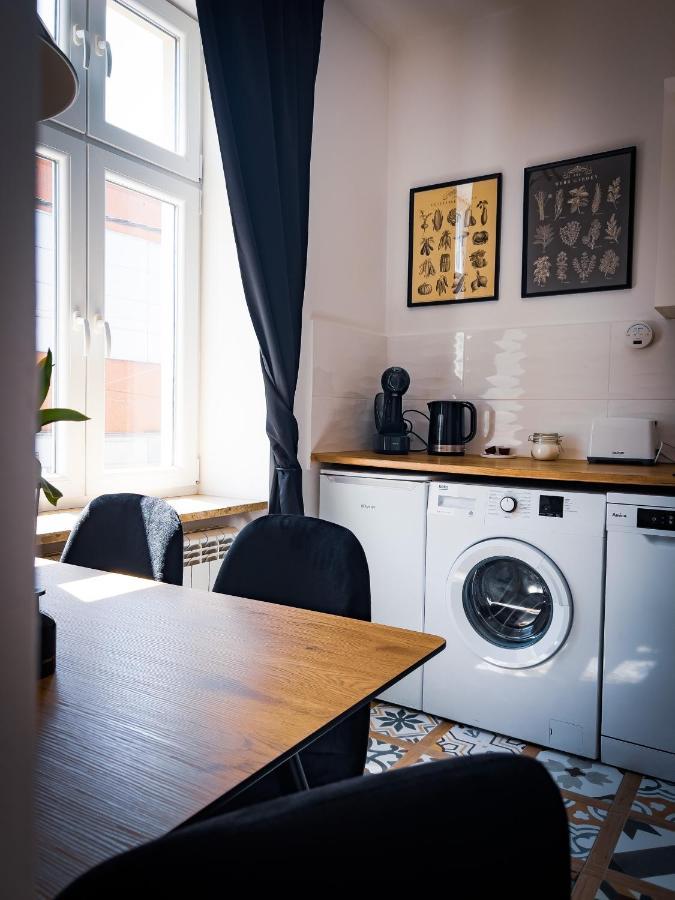 Nalu Black&White Apartment No 8 كاتوفيتسه المظهر الخارجي الصورة